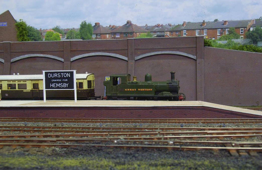 oo gauge small layouts